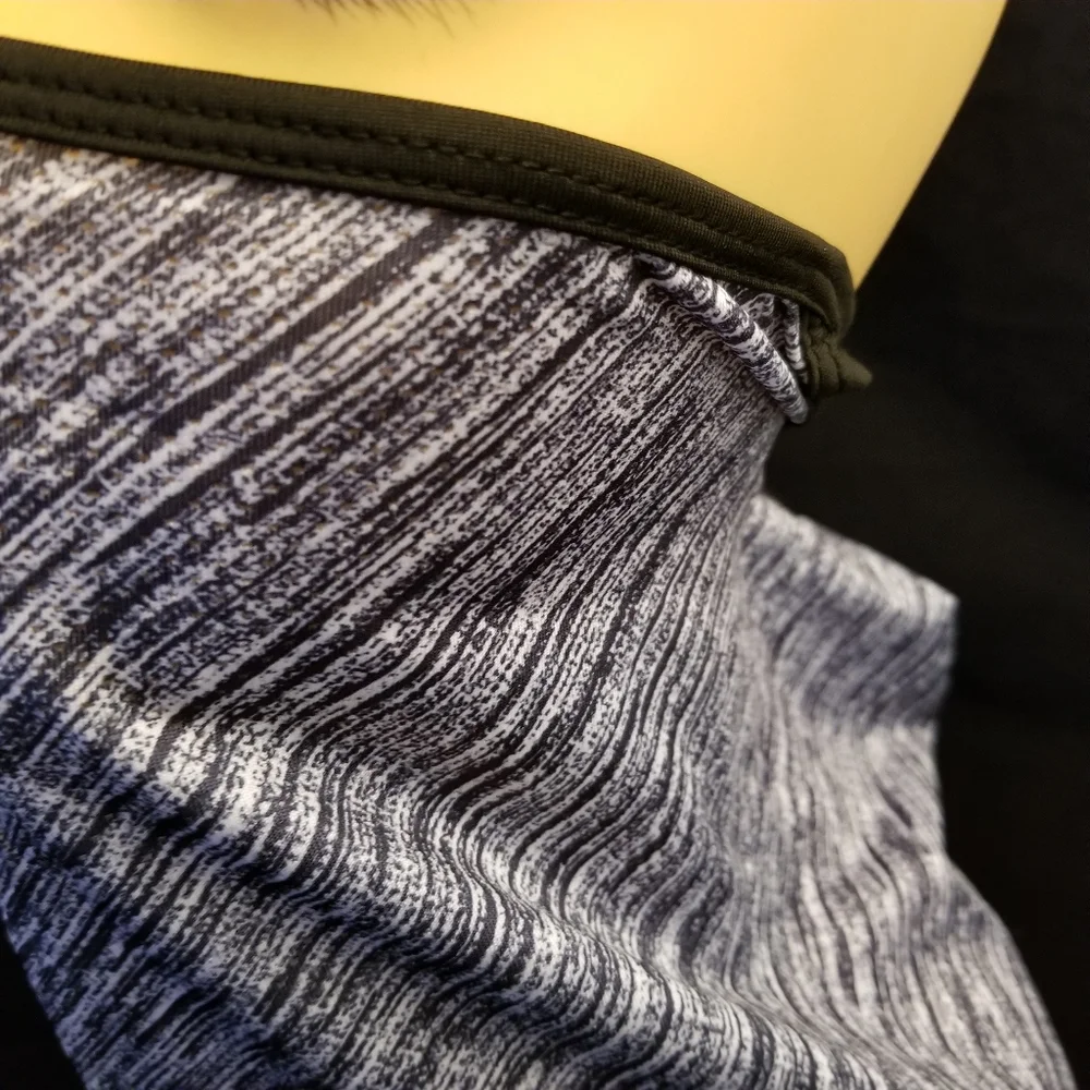 Stripe Print Neck Gaiter/Face Mask